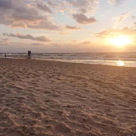 Lazure Przy Lesie-słoneczne Tarasy Dziwnówek-sannel For Rent Apartamento