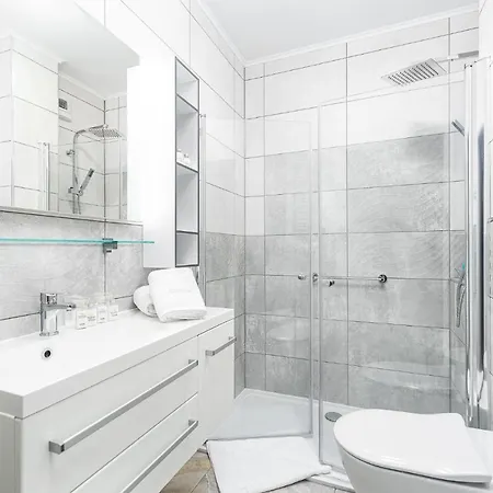 Appartement Lazure Przy Lesie-sloneczne Tarasy Dziwnowek-sannel For Rent Dziwnówek